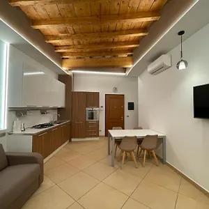 appartamento-antico-teatro.it-lombardy.com/
